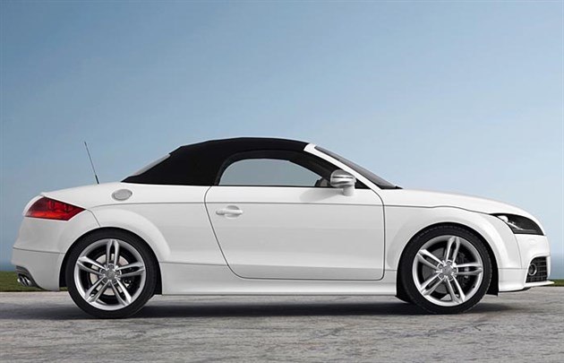 Audi TTS Cab Side 700