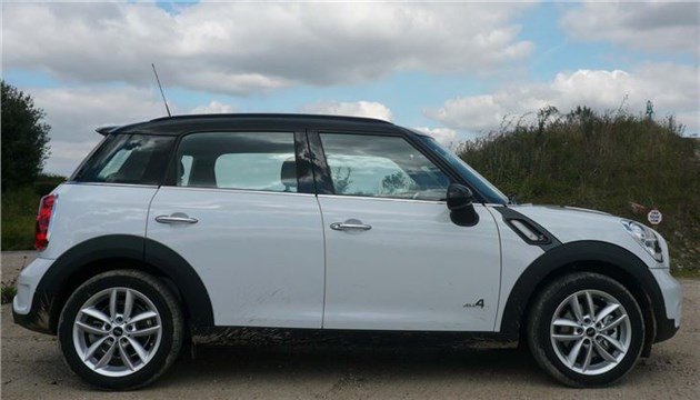 MINI Countryman 2011 Side