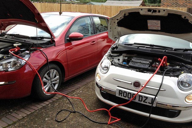 FIAT 500 Jump Start