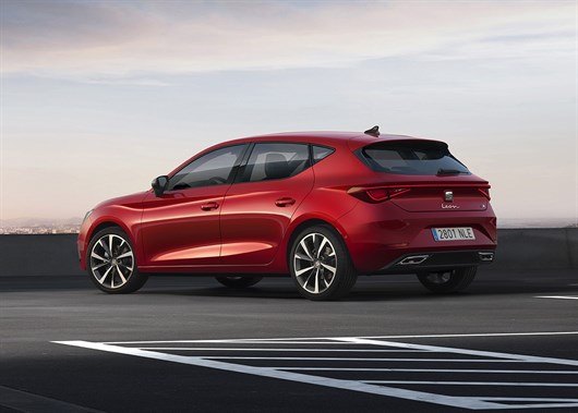 010-Leon -FR-Desire -Red _5D_High