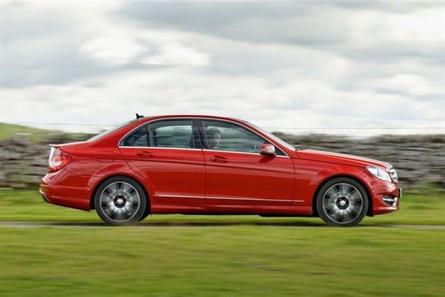 Mercedes C-Class Saloon W204 Side