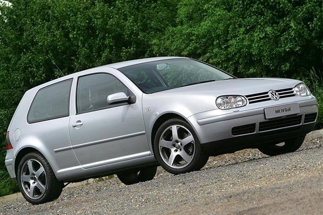 VW Golf IV GTI 3-dr F34 700 (1)