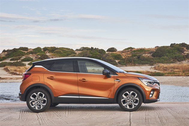 Renault Captur 2020 Side Still 1