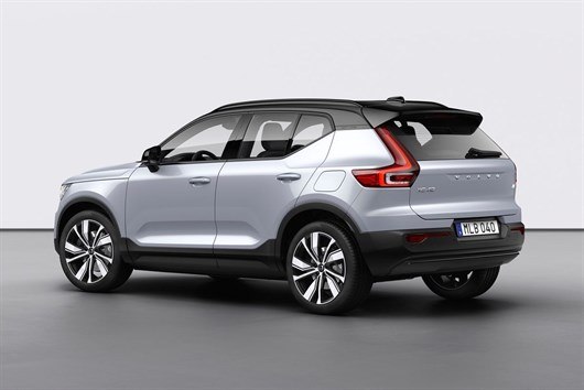 Xc 40 Recharge Rear