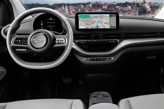 2020 Fiat 500 EV Inside (1)