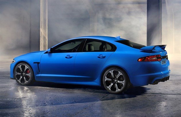 Jaguar XFR-S (1)