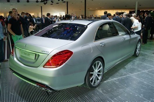 Mercedes -Benz _S_63_AMG (1)