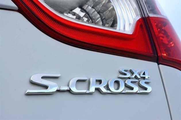 Suzuki S-Cross Badge