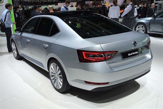Skoda Superb (1)