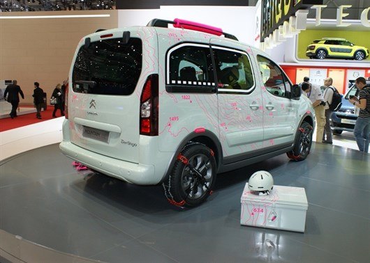 Citroën Berlingo Mountain Vibe Concept -20231 (1)