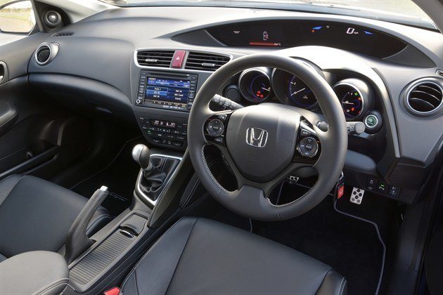 Honda Civic Tourer (2)