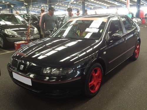 SEAT Leon 2003 £850s Retouched