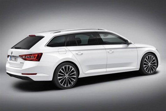 1011760_Superb _Combi _Teaser _Pic _4 (2)