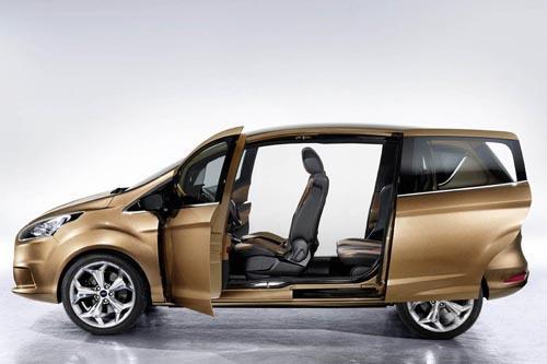 Ford B Max Geneva Side 700