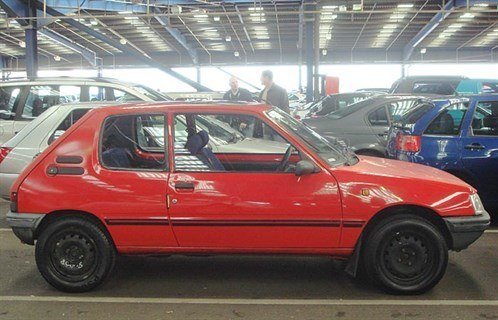 Peug 205 XLD Side 700