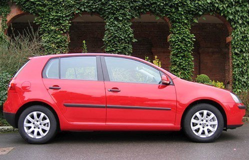 VW Golf V T Side 700