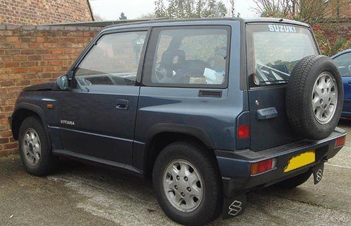Suz Vitara 1 Hardtop R34 Retouched