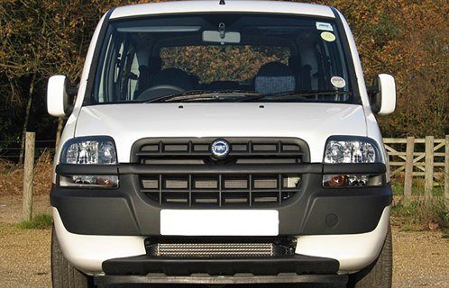 FIAT Doblo White Front 700