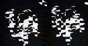 Cut to electric car grant should be reversed, says SMMT