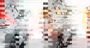 Weakest March for new car sales since 1998 